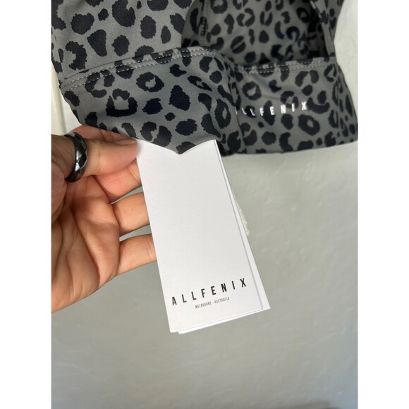 NWT Allfenix Jagger Longbody Sports Bra - XS - Picture 7 of 7